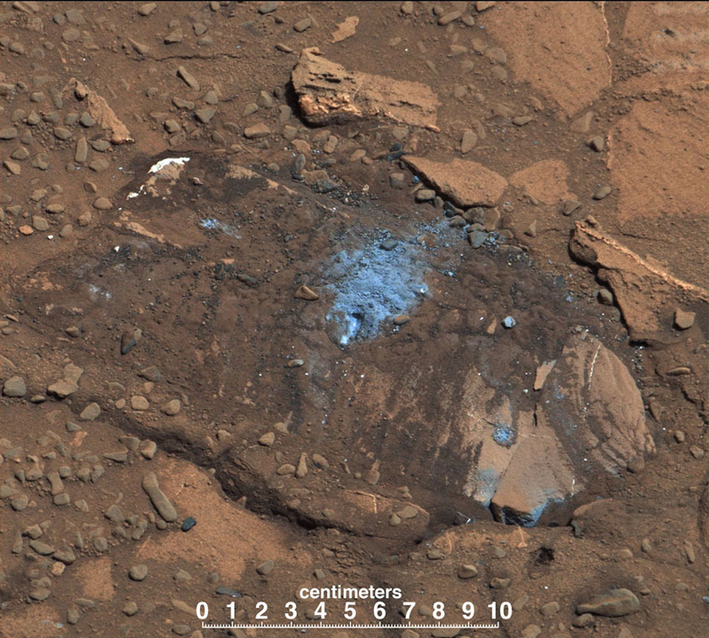 Illustration for article titled 8 Places Where the Curiosity Rover Left Drill Holes on Mars